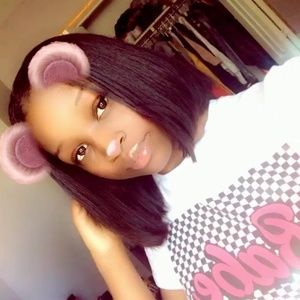 Meet your Posher, Brandi